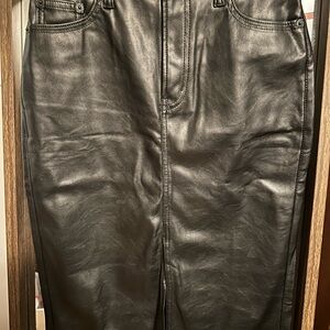 GAP Black Faux MIDI Skirt